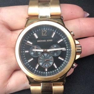 Rose gold Micheal Kors watch